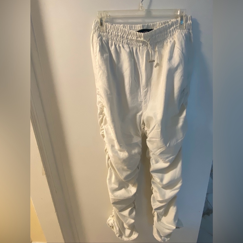 Women refuge Jogger Pants